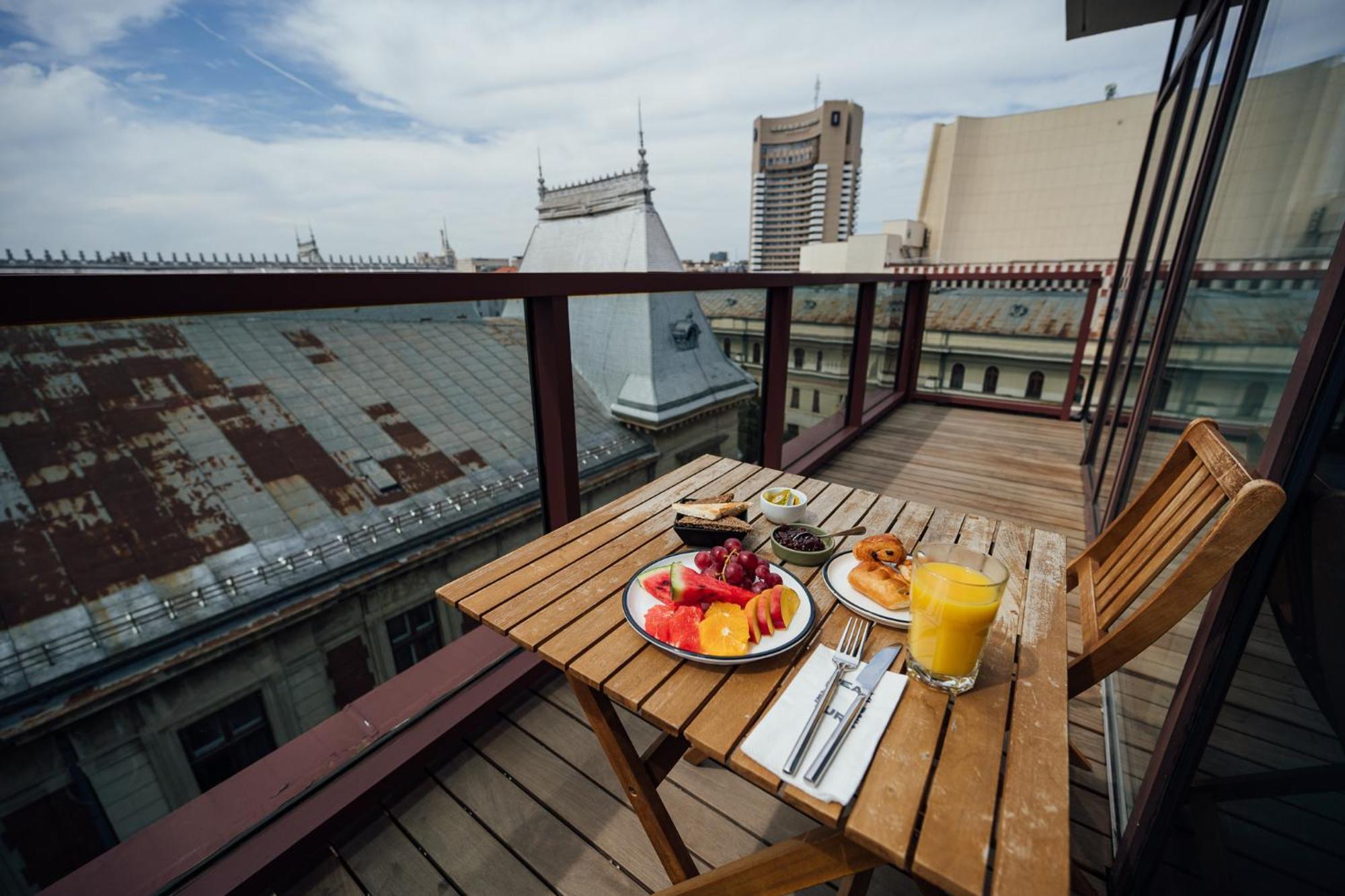 Peakture Hotel Bukarest Exterior foto